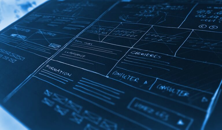 Cum să-ți utilizezi cloud-ul pentru a-ți crește eficiența și a reduce costurile în afaceri