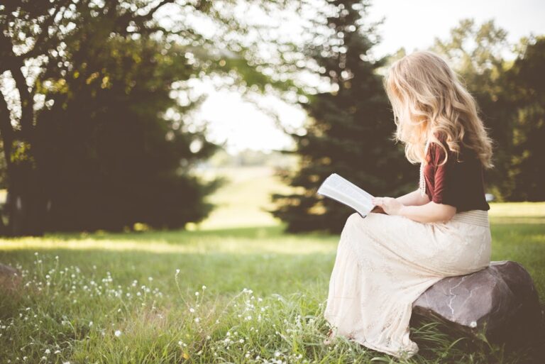 Practici de mindfulness care te ajută să îți îmbunătățești viața zi de zi