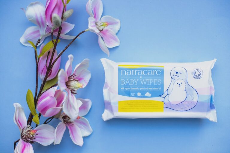 Materiale naturale vs. sintetice: Cum să alegi sustenabil și confortabil