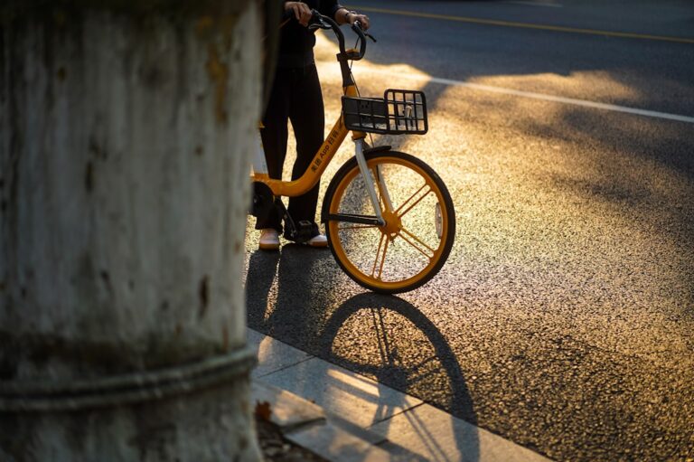 Cum să-ți alegi bicicleta de șosea